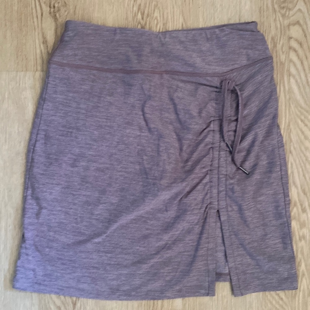 Kyodan Ruched Skirt Size Small Sporty Streetwear Fit Travel-Ready Active Skirt